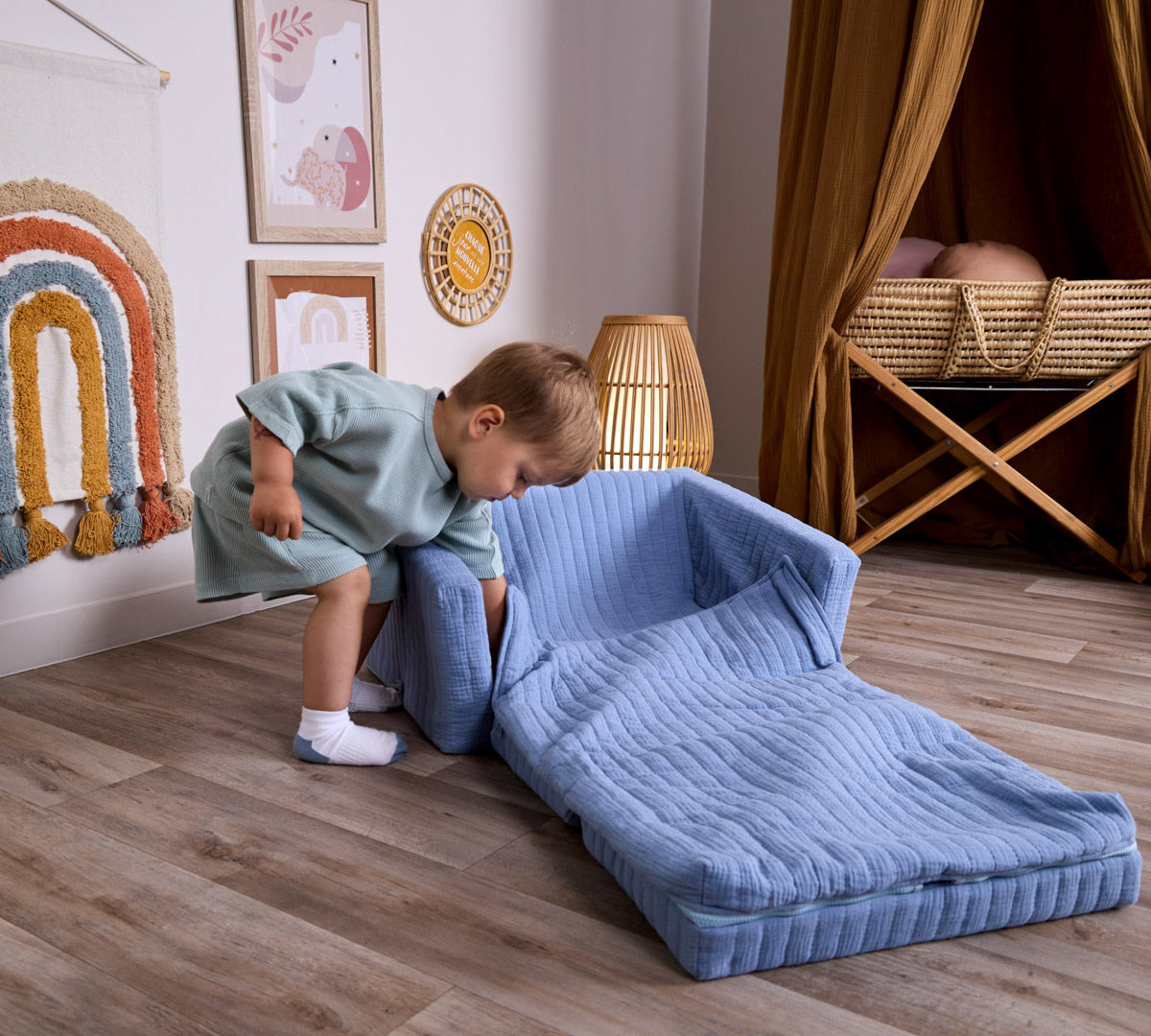 Snuggle fold-out kids' sofa with blanket (2-in-1) – ocean blue, Delsit - Image 4